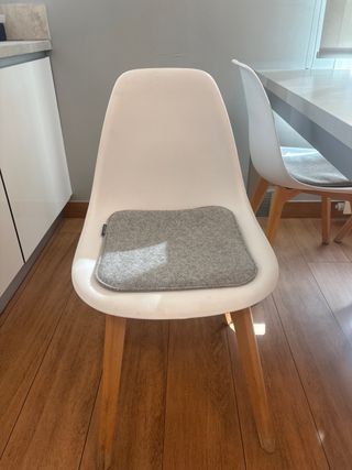 Mesa de cocina y 5 sillas