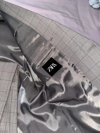 Traje Zara Gris cuadros marrones