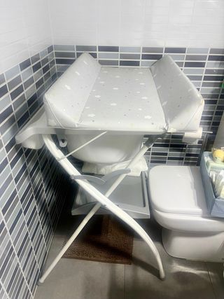 Bañera y cambiador para bebé