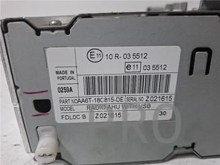 RADIO / CD Ford Fiesta (CB1)(2008->) 1.25 Trend [1,25 Ltr. - 44 kW 16V CAT]