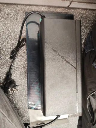 Cargador Baterías Bicicleta/Patinete Eléctrico