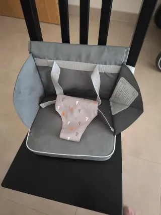 Trona portátil infantil gris