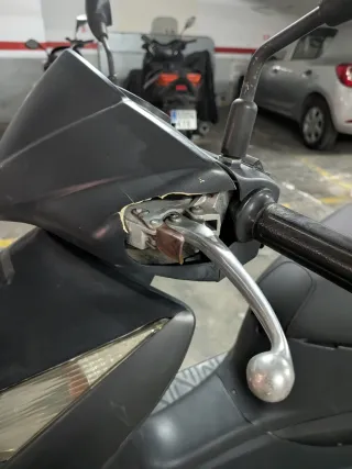 Honda Dylan 125 Scooter Negra