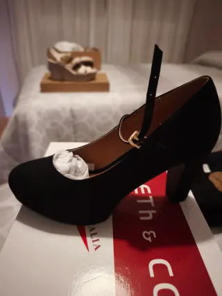 Zapatos de fiesta negros
