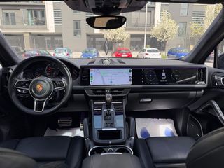 Porsche Cayenne 2016