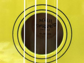 ukelele maui sunny 10-yw