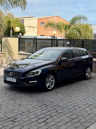 Volvo V60 2015