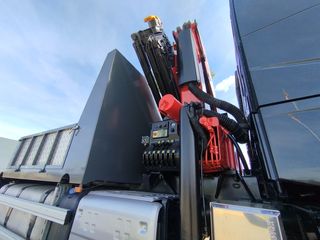 Volvo FH 500-CAMIONES PORTAMAQUINARIAS