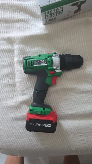 Taladro Percutor Practyl 18V + Batería + Cargador