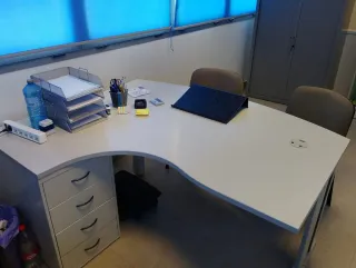 URGE VENTA MOBILIARIO OFICINA