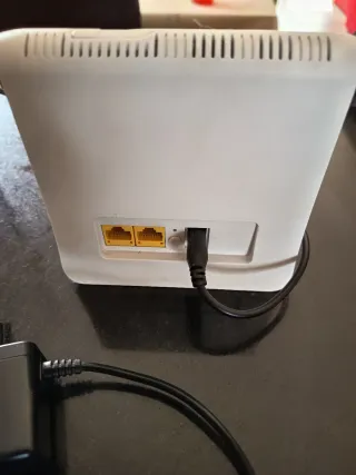 Módem Portátil 4G LTE 300Mbps Libre