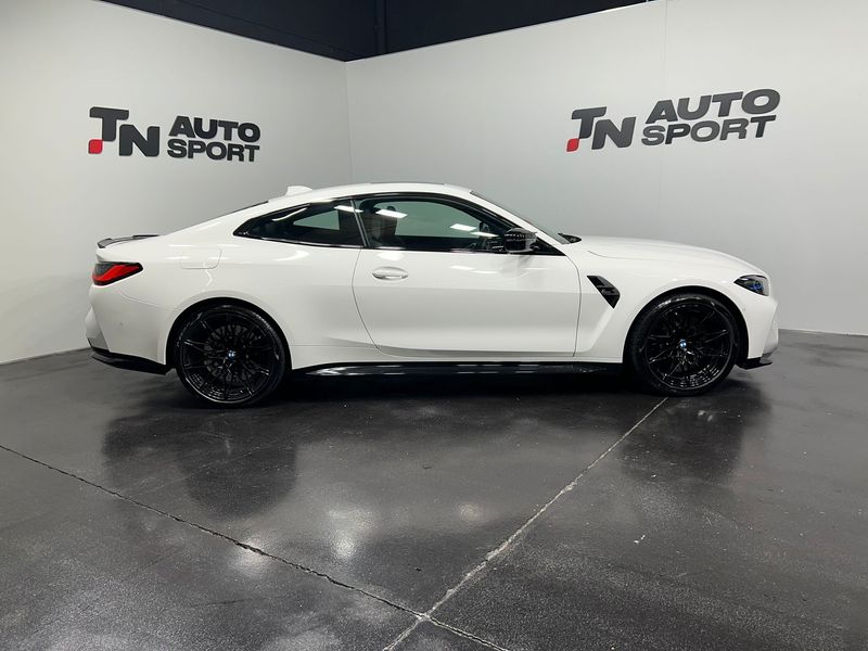 BMW Serie 4 2022, foto 6