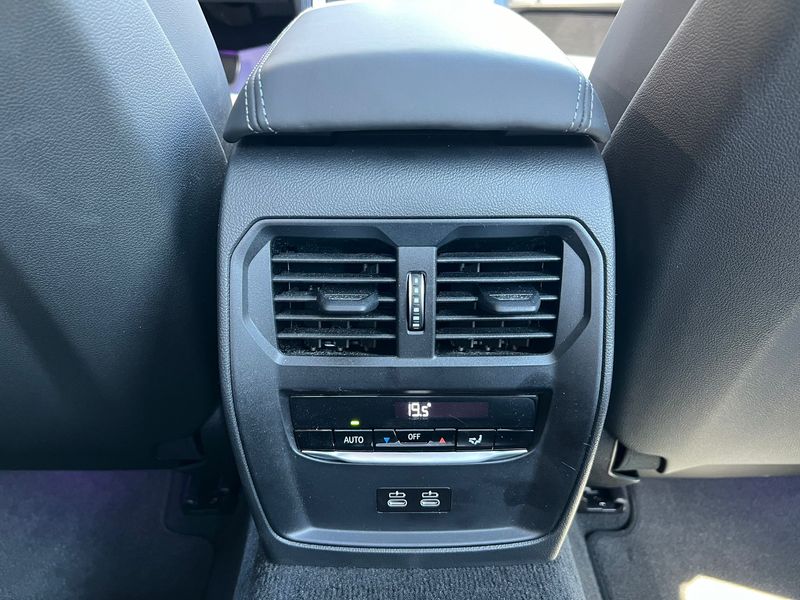 BMW Serie 4 2022, foto 16