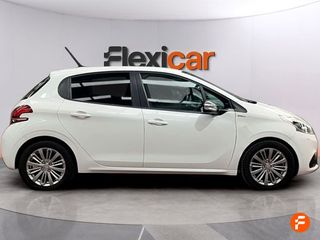 Peugeot 208 5P STYLE 1.2L PureTech 60KW (82CV)