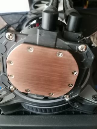 Coolermaster ML360 Illusion + 6 Ventiladores Halo