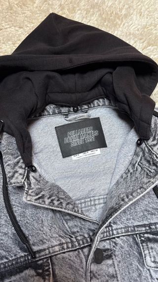 Chaqueta vaquera Pull&Bear denim streetwear gris