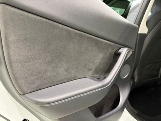 Tesla Model Y Gran Autonomía 4WD