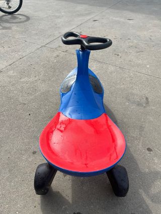 Patinete infantil sentado