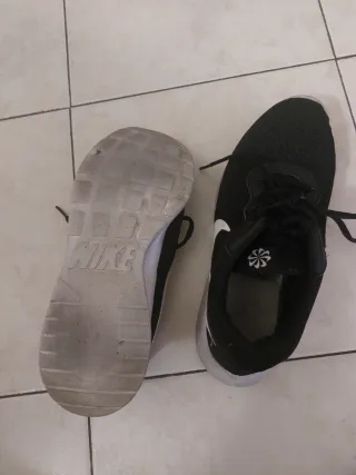 Scarpe Nike Taglia 43 molto usate