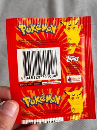 Sobre y cromo Pokémon