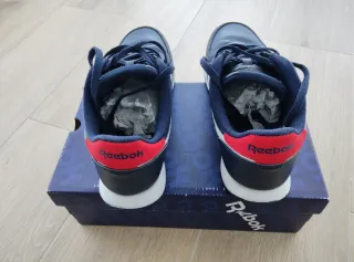 Zapatillas Reebok Royal en talla 42.5