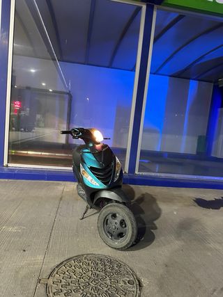 Carcasas/ chapas/ carenado Piaggio zip sp agua