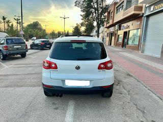 Volkswagen Tiguan 2010 2.0tdi 140cv