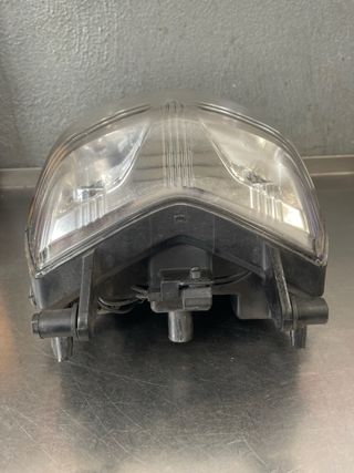 Faro delantero Suzuki GSR 600 2007