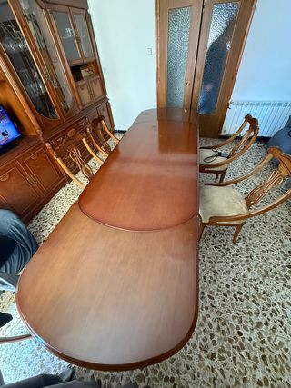 Comedor completo madera estilo clásico