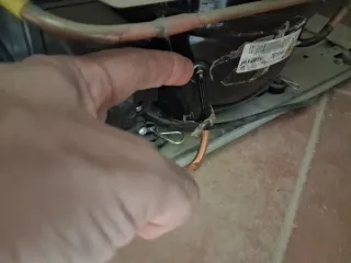 Frigorífico Indesit para reparar