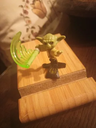 Cambio Star Wars Kinder Figura Yoda