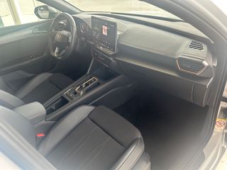 CUPRA LEON 1.5 eTSI 150CV DSG 2025