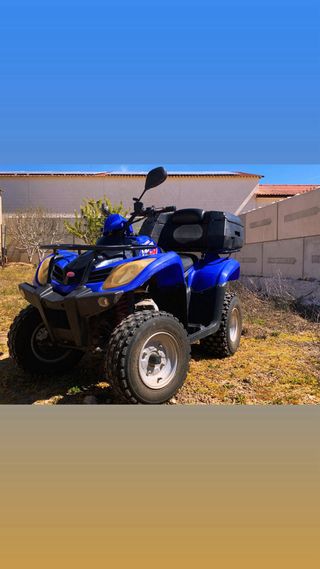 Quad Kymco MXU 250cc matriculado.