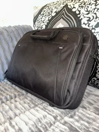 Mochila portátil HP negra