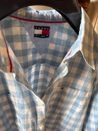 Camisa Tommy Hilfiger cuadros azul y blanco