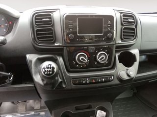 Citroën Jumper PAQUETERA L3H1 BHDI 140CV PUERTA LATERAL DCH