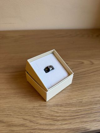 Anillo cerámica y oro blanco 18k con diamantes