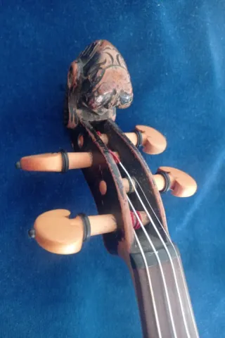 Violín Antiguo Mittenwald - Cabeza de León 1
