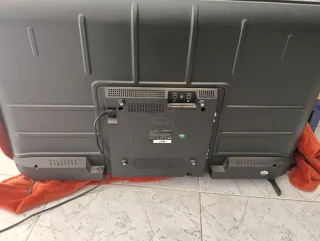 Smart TV Thomson Negra