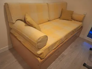 Sofá cama con cajones