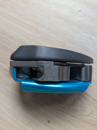 Petzl Grigri + Mosquetón Edelrid Nuevo
