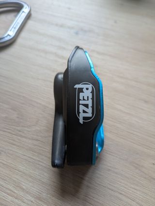 Petzl Grigri + Mosquetón Edelrid Nuevo