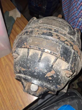 Motor eléctrico antiguo