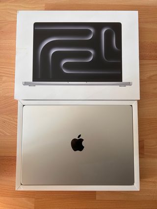 MacBook Pro M5 14 Plata