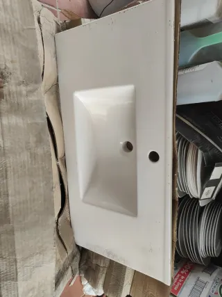 Lavabo de porcelana blanco