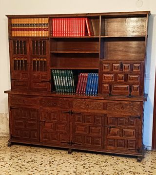 Mueble Salón/Comedor. Estilo Castellano