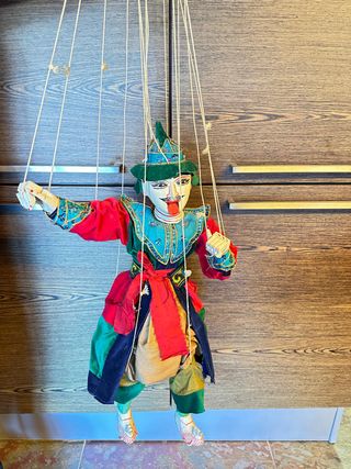 Marioneta de hilos tradicional