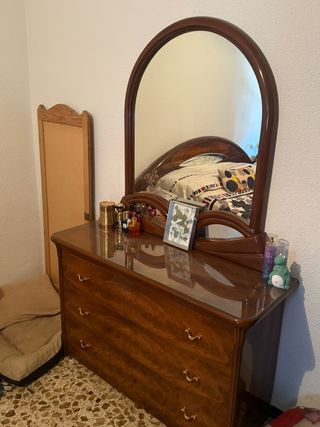 Dormitorio completo madera