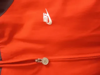 Conjunto deportivo Nike