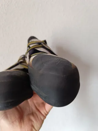 La Sportiva Solution Pies de Gato